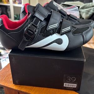 Peloton Athletic Black and Red Cycling Shoes with Velcro Straps